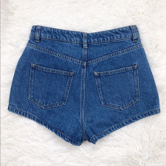 H&M x Coachella High Rise Rose Embroidered Jean Shorts 4 - Picture 3 of 7